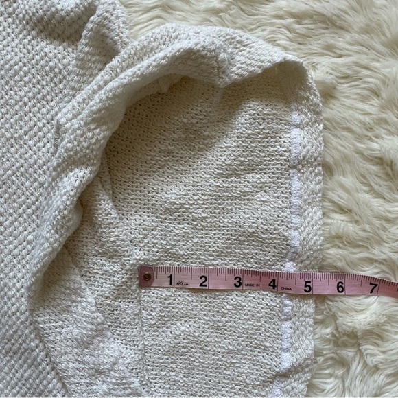 Velvet by Graham and Spencer Poncho Butterfly Sleeve Knit Pullover Cream M - Picture 11 of 12